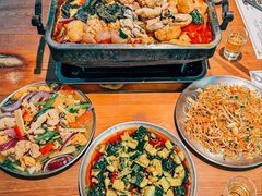 -后街佬·炭火鲜鱼杂(33小镇店)