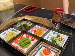 -山川小町·极番烧肉(新地假日广场店)