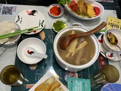 -滕记星发餐室·新加坡菜(巨鹿路店)