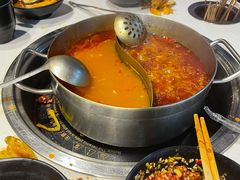 -钢管厂五区小郡肝串串香火锅(人民广场店)