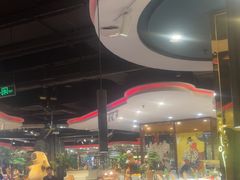 -四海一家自助餐(益田假日广场店)