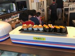 三文鱼皮寿司-万岁寿司(万国店)