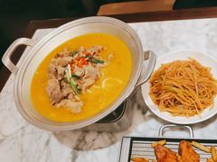 -小菜园新徽菜(宜兴八佰伴店)