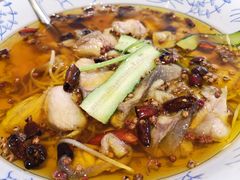 水煮鲶鱼份-渝信川菜(工体店)