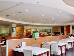 大堂-小六汤包砂煲菜(文景路店)