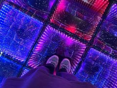 -上海梵高星空艺术馆(南京路旗舰店)