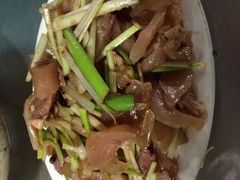 -白老三牛肉丸子面(平阳广场店)