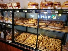 -龙山村烘焙工坊(梨园云景里店)