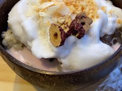 -津椰本·海南正宗椰奶清补凉(店一店)