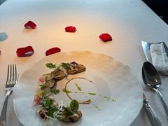 青口贝色拉-弦月窗LUNETTE BY AMANDA(复兴路店)