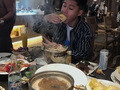 -雍和会海鲜姿造自助(湖东路店)