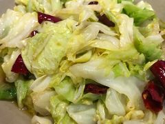 手撕包菜-潇湘阁(昆泰国际大厦店)