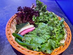 -秦炉烤肉(财富中心店)