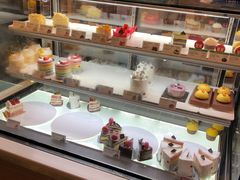-巴黎贝甜(大宁国际商业广场店)