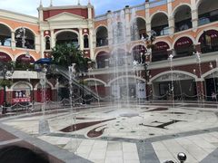 -佛罗伦萨小镇广佛名品奥特莱斯(疏港路店)