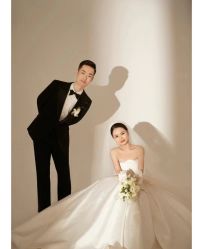 -钟爱一生婚纱摄影旗舰店