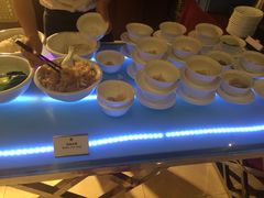 -荣誉国际酒店-云顶旋转餐厅