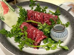 -左庭右院鲜牛肉火锅(金山万达店)