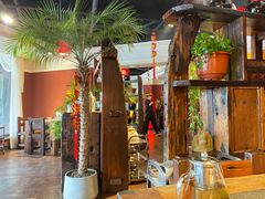 -大匠工房古船木艺术餐厅·猪肚鸡专门店(长白仙岛店)