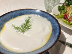 -LESCEDARS Brasserie Bistro香柏树