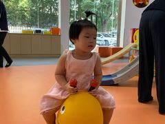 -小门牙好性格托育(北外滩中心)