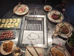 -张牌牌·东北烤肉小吃市集(金楠天街店)