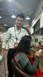 -镁连社·美联社