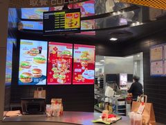 -麦当劳(北苑秋实路店)