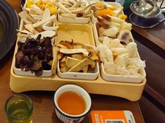 -菌乡缘·野生菌蒸汽鱼火锅(江边夜市店)