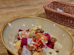 时令水果沙拉配自制果酱酸奶-G+KITCHEN(龙湖狮山天街店)