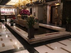 -顺峰海鲜酒楼(省府店)