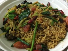 炒方便面-小海丁