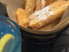 -The Cheebat 锌吧·Bistro(体育西店)