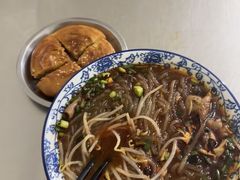 -平安桥张氏肥肠粉