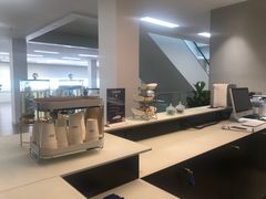 -深圳锦龙奥迪4S店(前海店)