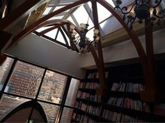 -钟书阁(松江泰晤士小镇店)