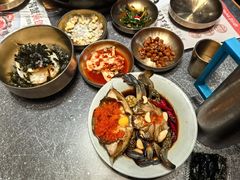 -草家酱蟹炭火烤肉店(珲春南路二店)