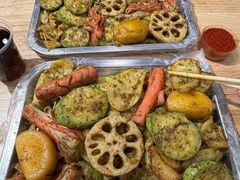 -郑记•不夜城烧烤•龙虾•虾蟹(黄鹤楼店)