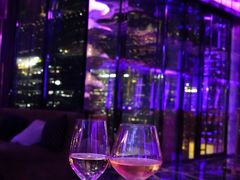 -OZONE 顶楼酒吧(香港丽思卡尔顿酒店)