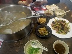 -福牛阁潮汕牛肉火锅