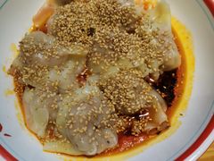 -八二小区抄手(龙湖上城天街店)