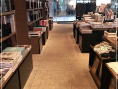 -茑屋书店(天目里店)