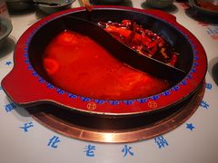 -辣莊重庆老火锅(李沧万达店)