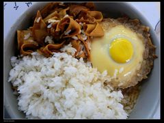 201112081591-北大学一食堂