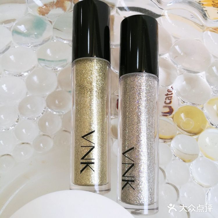 V  NEED  KISS   国货彩妆冲鸭[鸭子]