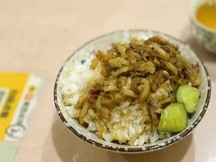 卤肉饭-吉事利茶餐厅