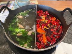 草本鸳鸯锅-盡膳口福跷脚牛肉火锅(晶耀前滩店)