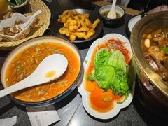 -鲁菜根·泰安菜(万达店)