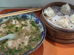 -老新隆牛肉锅贴(新街口店)