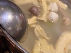 -润园四季椰子鸡火锅(南山海岸城店)